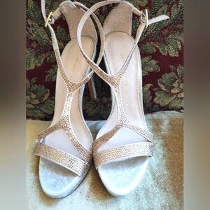 Shoes. PELLE MODA SZ 7.5